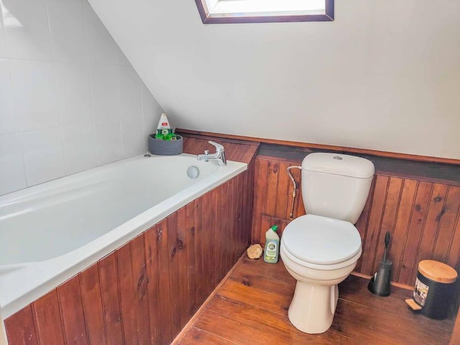 Country Side Haven Two Double Ensuite Bedrooms Couples Exclusive Rate Offered Saint-Michel-de-Montjoie Exteriör bild
