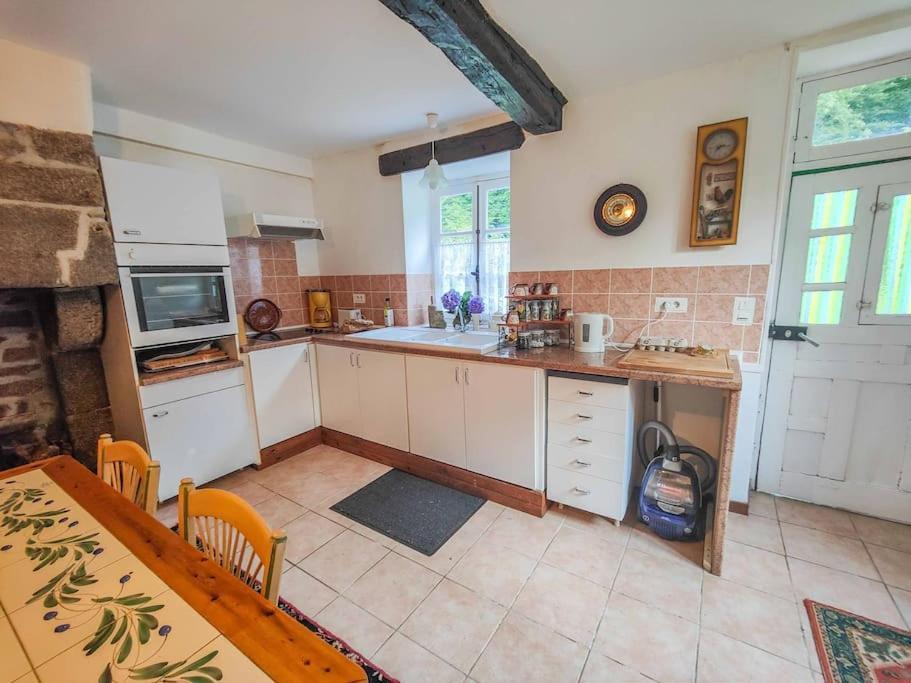 Country Side Haven Two Double Ensuite Bedrooms Couples Exclusive Rate Offered Saint-Michel-de-Montjoie Exteriör bild
